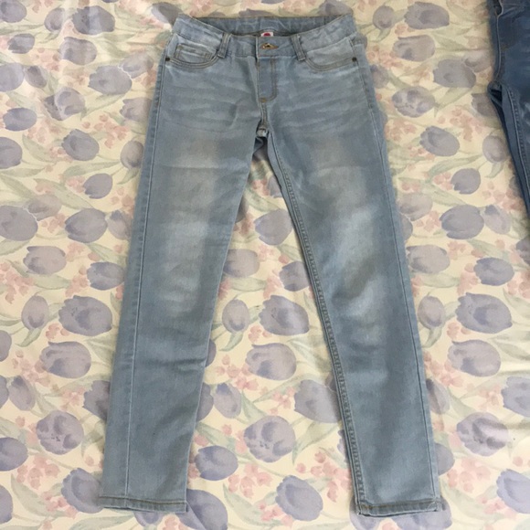 JEANS - Picture 2 of 4